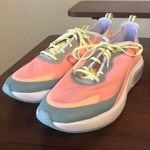 NWOT Nike Air Max Dia SE Shoes in Bleached Coral, Size 10